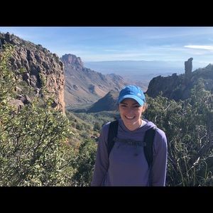 Meet your Posher, Emily